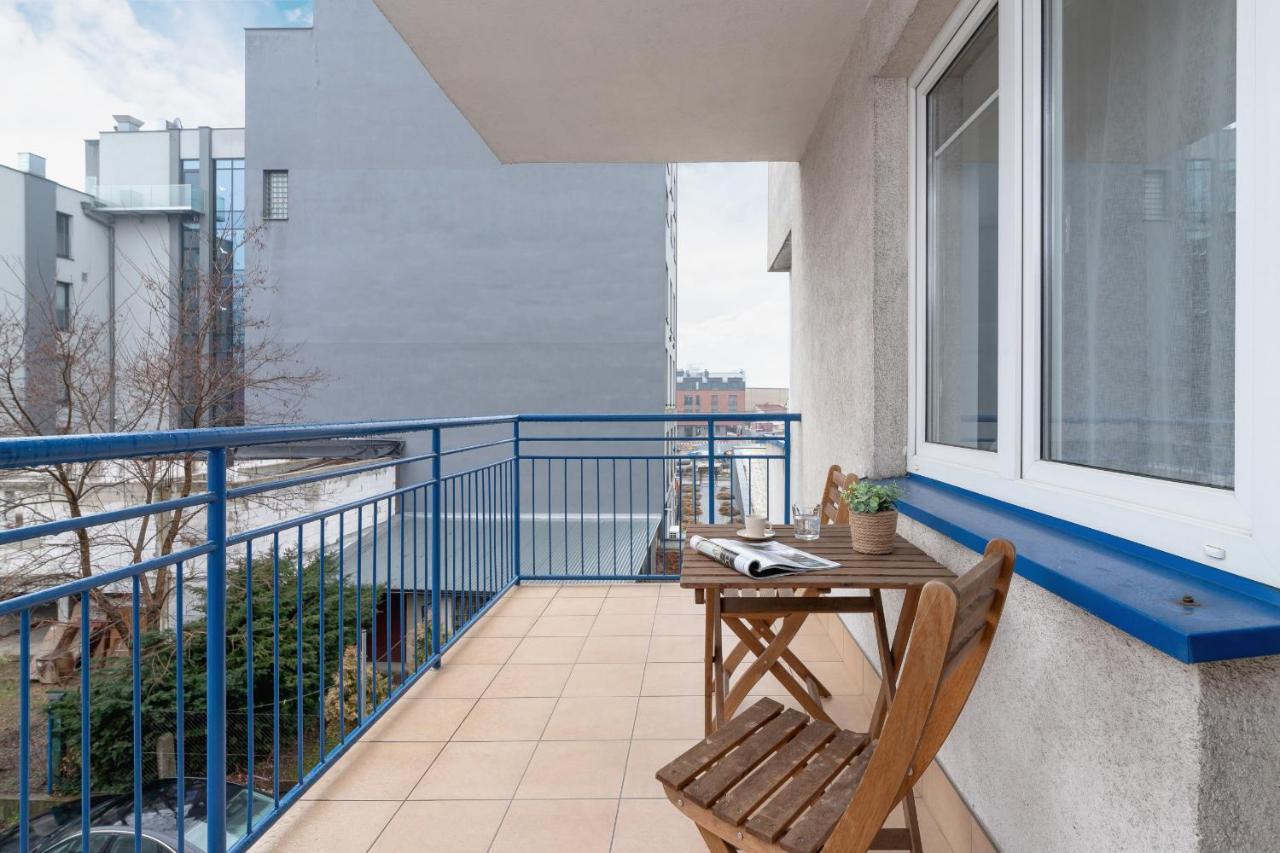 Apartment Office Dobrego Pasterza By Renters *