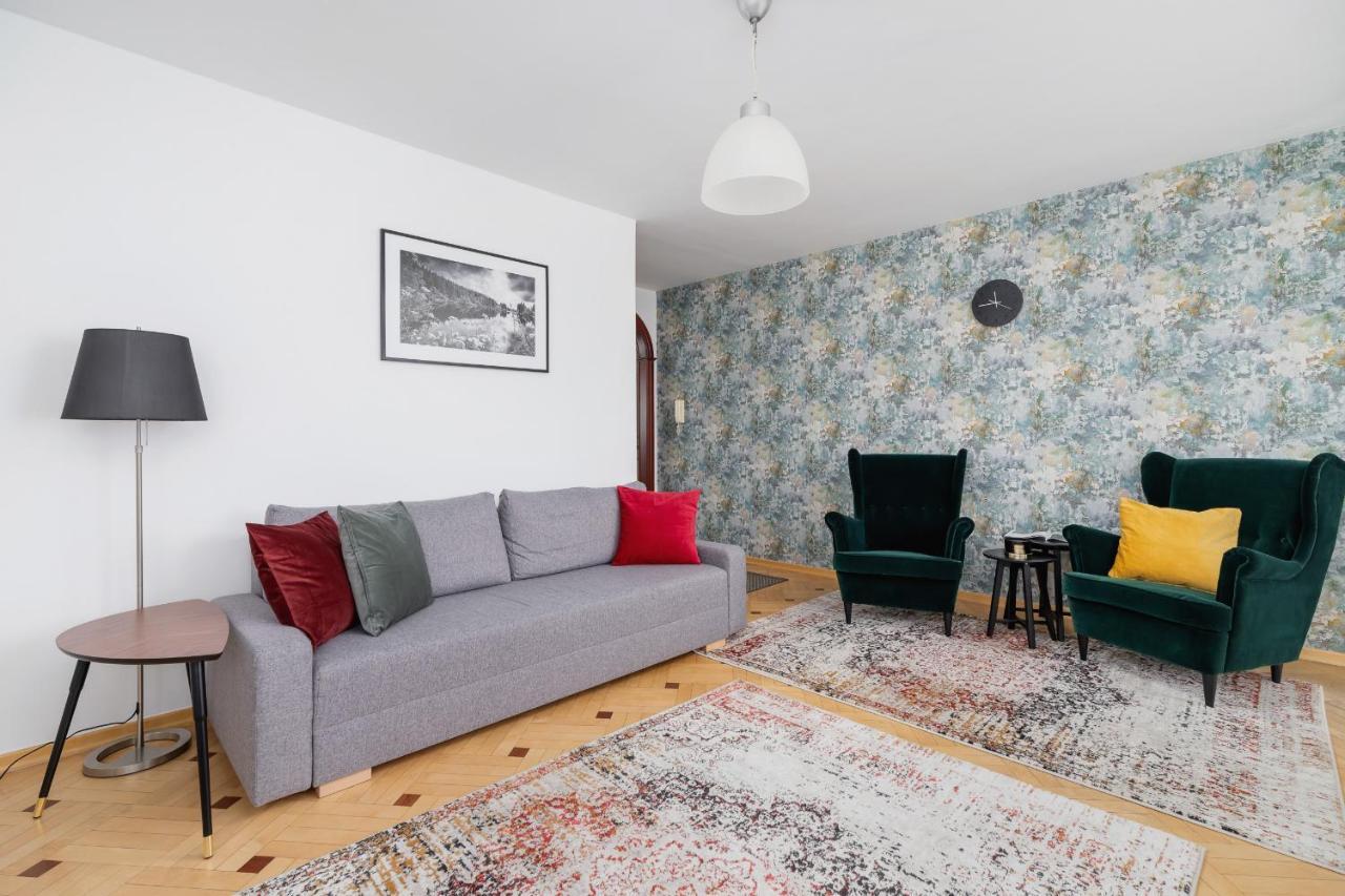 Apartment Office Dobrego Pasterza By Renters
