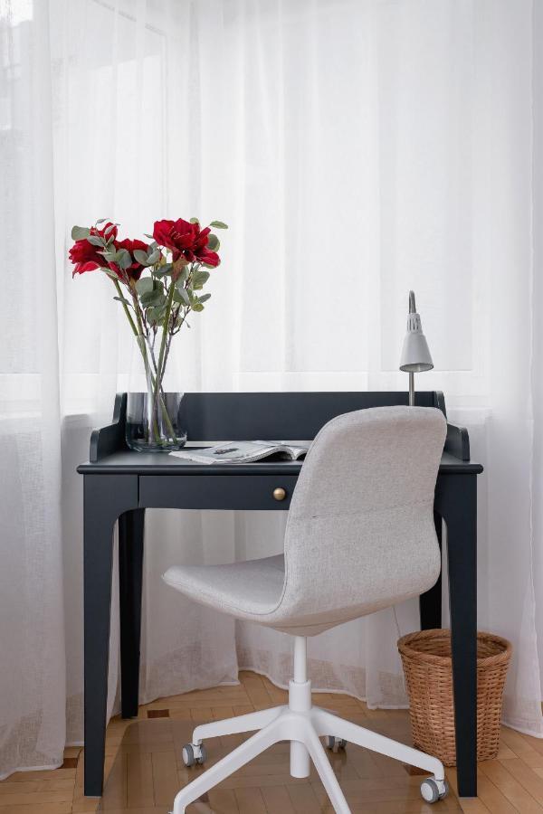 Office Dobrego Pasterza By Renters * Krakow